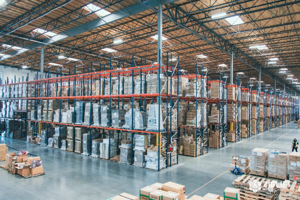 Rows of industrial pallet racks loaded with pallets in a Cleveland warehouse