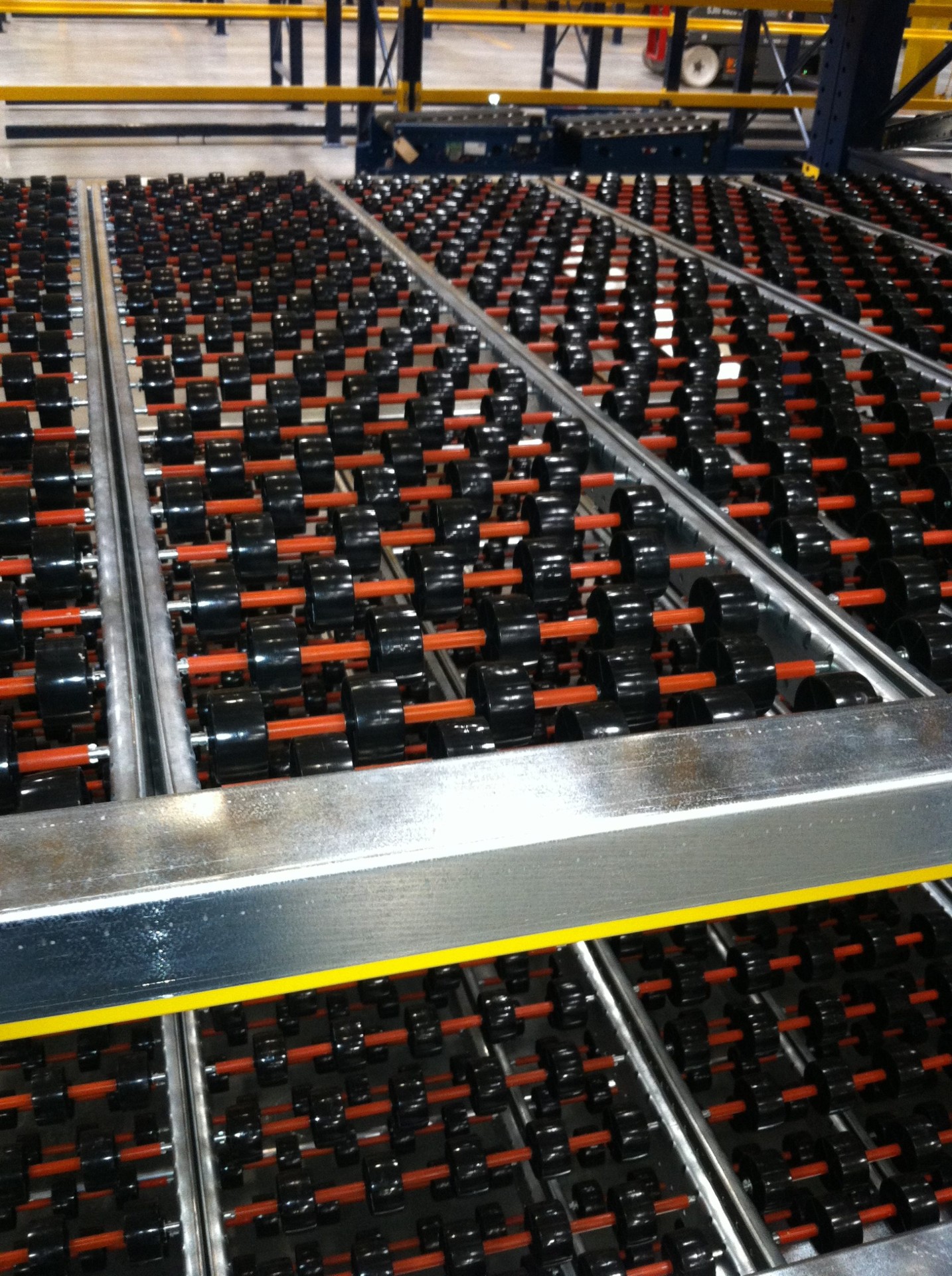 Carton Flow Rack for Mentor warehouses
